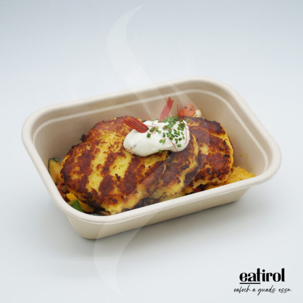 Kartoffelrösti mit Gemüse und Sauerrahm Dip