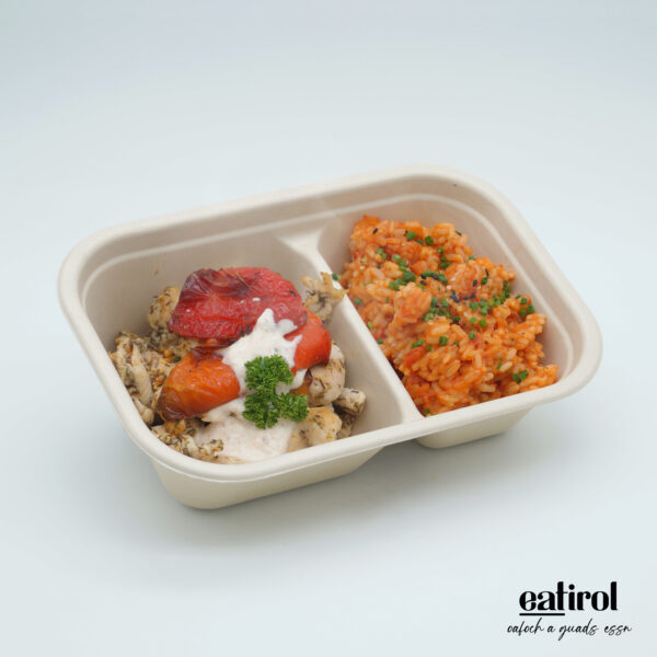 Puten Gyros mit Tomatenreis und gegrillter Paprika dazu Joghurt Dip