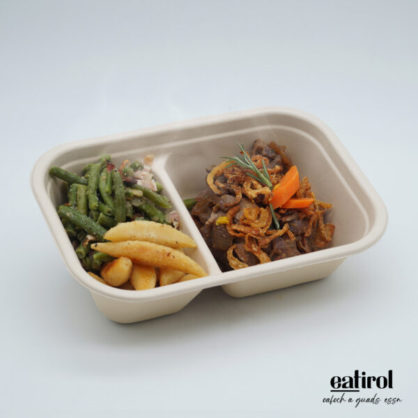 Zwiebel Fleisch mit Schupfnudeln und Speckbohnen