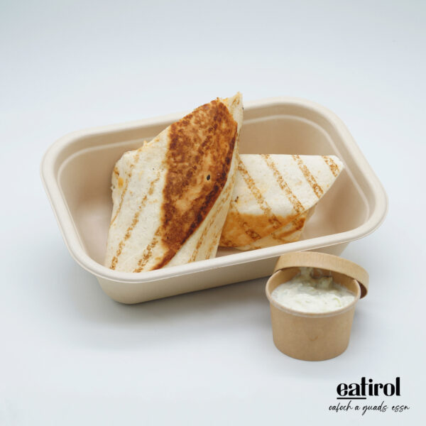 Vegetarischer Gemüse Wrap mit Tzatziki Dip