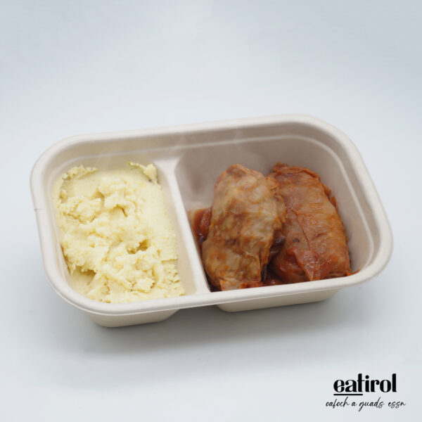 Kohlroulade mit Kartoffel Sauerrahm Püree